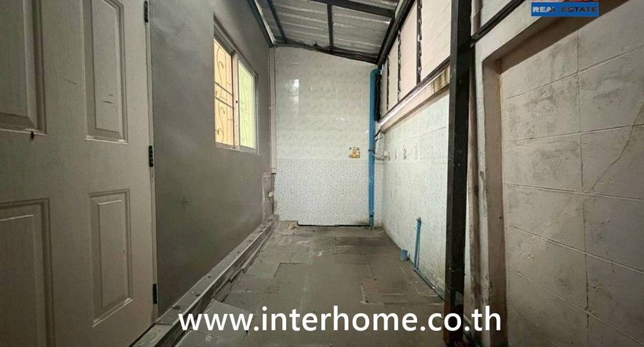 For rent and for sale 3 bedrooms townhouse in Bang Phli, Samut Prakan