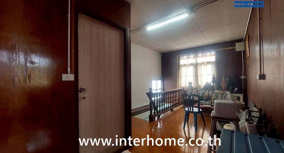 Local comercial en venta de 6 habitaciones en Mueang Samut Prakan, Samut Prakan