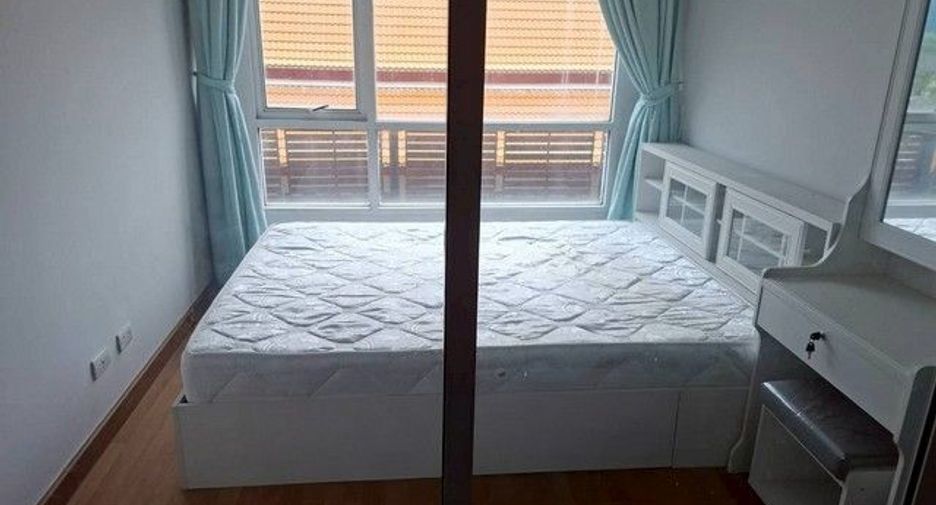 For sale 1 bed condo in Thon Buri, Bangkok