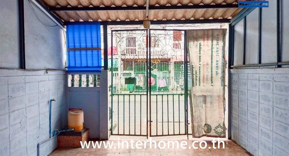 For sale 2 bedrooms townhouse in Bang Khun Thian, Bangkok
