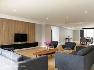 For rent 4 bedrooms apartment in Khlong Toei, Bangkok