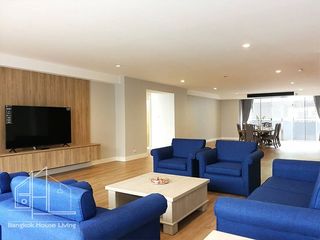 For rent 4 bedrooms condo in Khlong Toei, Bangkok