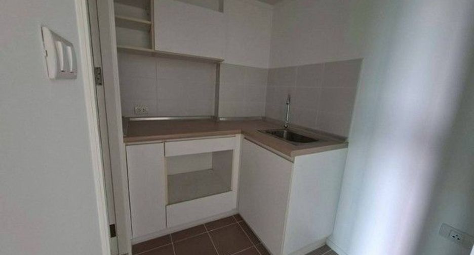 Wohnung zum Kauf mit 1 Zimmer in Taling Chan, Bangkok