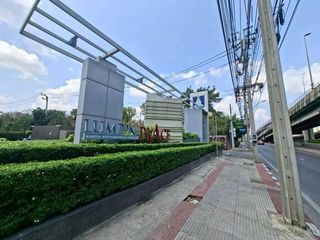 Wohnung zum Kauf mit 1 Zimmer in Taling Chan, Bangkok