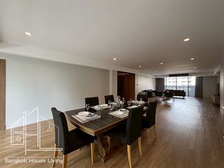 For rent 4 bedrooms condo in Khlong Toei, Bangkok
