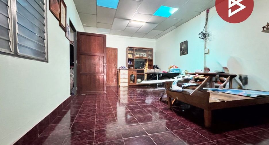 For sale 3 bedrooms townhouse in Si Racha, Chonburi