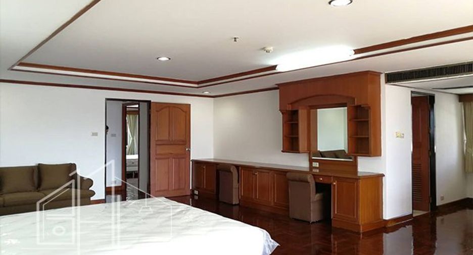 Apartment zur Miete mit 3 Zimmer in Watthana, Bangkok
