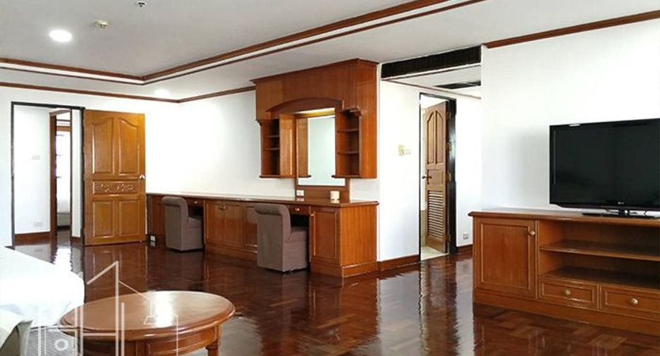 For rent 3 ベッドルーム condo in Watthana, Bangkok