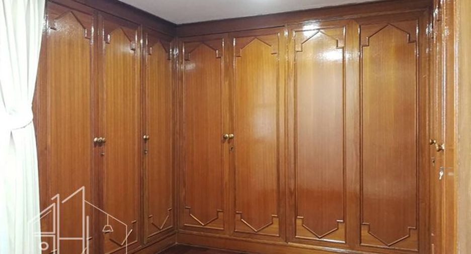 For rent 3 ベッドルーム condo in Watthana, Bangkok