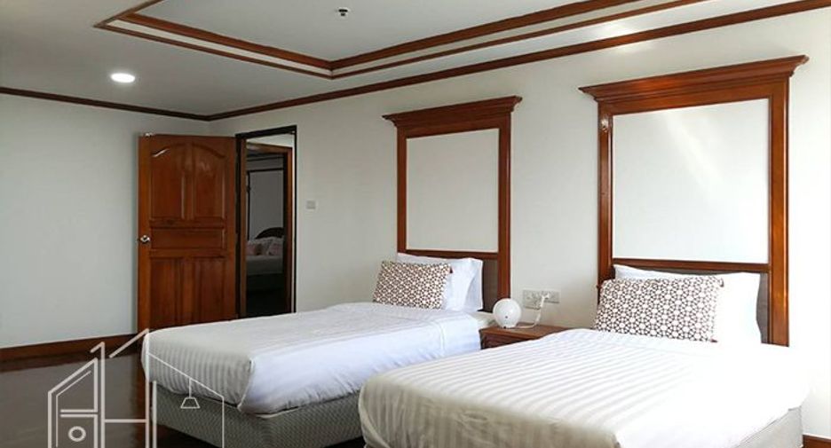For rent 3 ベッドルーム condo in Watthana, Bangkok