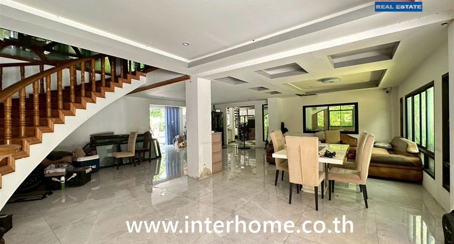 Casa en venta de 6 habitaciones en Phra Nakhon Si Ayutthaya, Phra Nakhon Si Ayutthaya