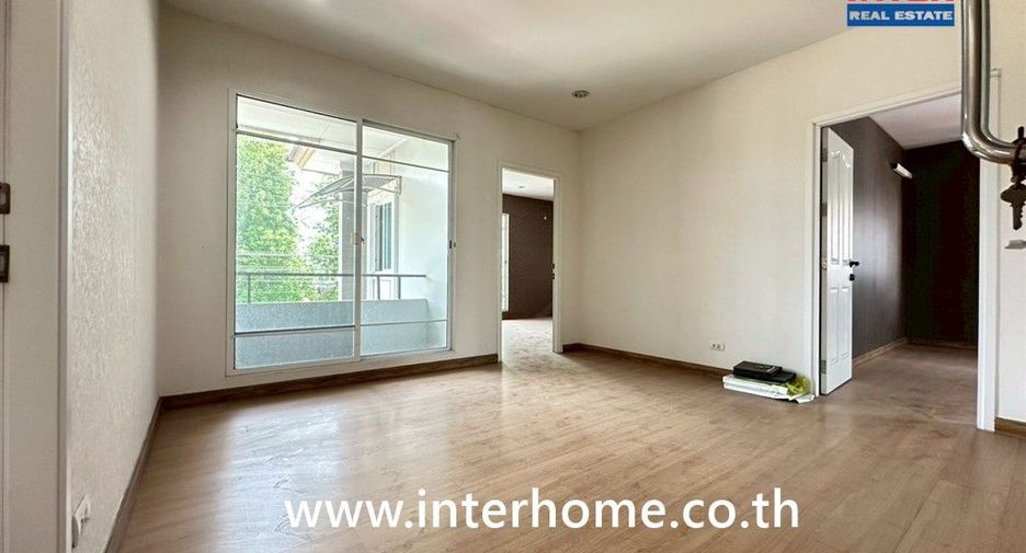 À vendre 3 chambres maison à Krathum Baen, Samut Sakhon