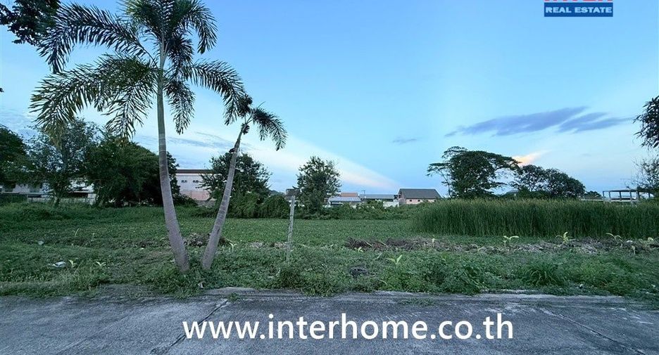 Terreno en venta en Taling Chan, Bangkok