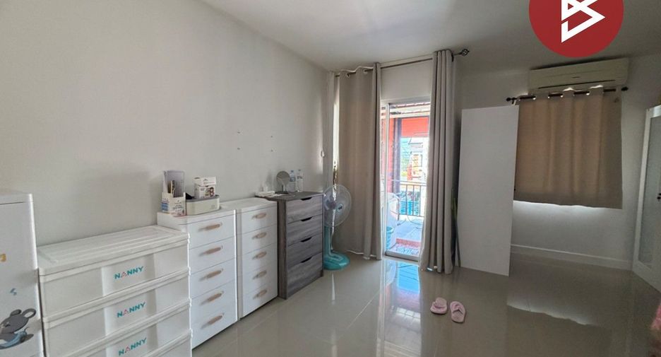 For sale 2 bedrooms townhouse in Bang Sao Thong, Samut Prakan