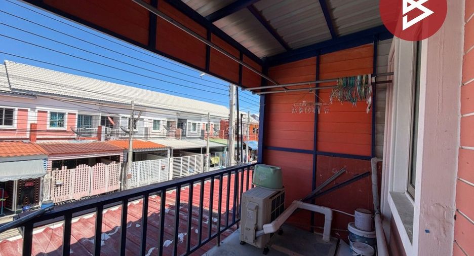 For sale 2 bedrooms townhouse in Bang Sao Thong, Samut Prakan