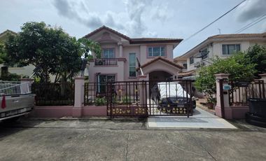 出租 3 卧室 独立屋 在 Lam Luk Ka, Pathum Thani