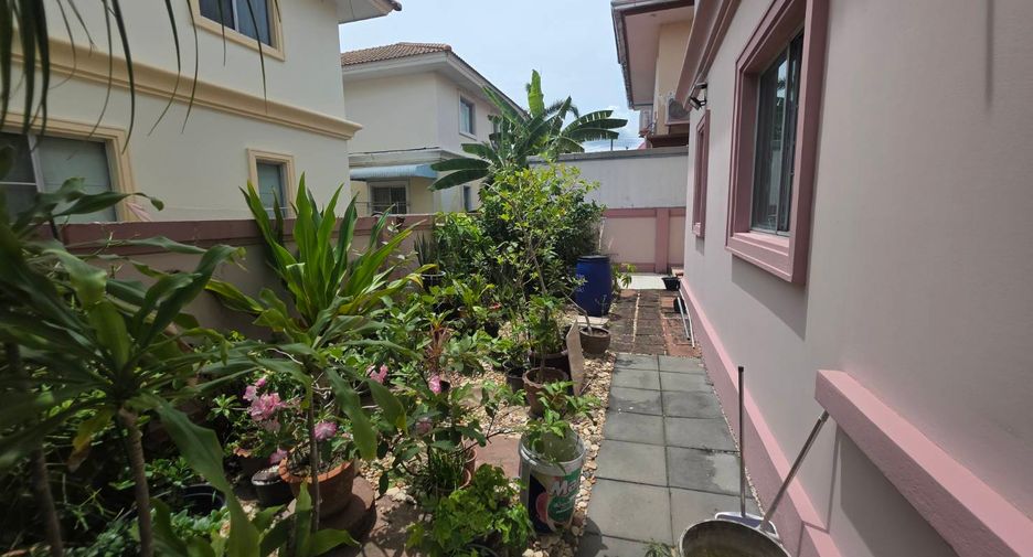 出租 3 卧室 独立屋 在 Lam Luk Ka, Pathum Thani