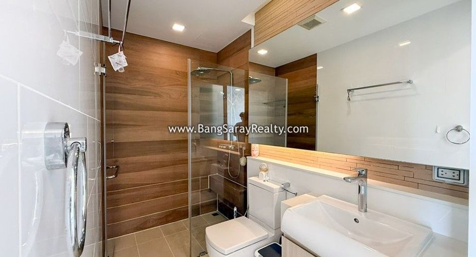 For rent 2 ベッドルーム condo in Bang Saray, Pattaya