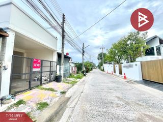 For sale 3 bedrooms townhouse in Mueang Chon Buri, Chonburi