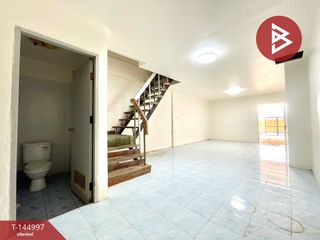 For sale 3 bedrooms townhouse in Mueang Chon Buri, Chonburi
