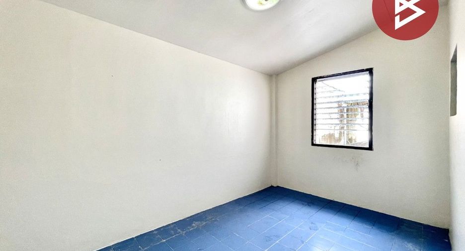 For sale 3 bedrooms townhouse in Mueang Chon Buri, Chonburi