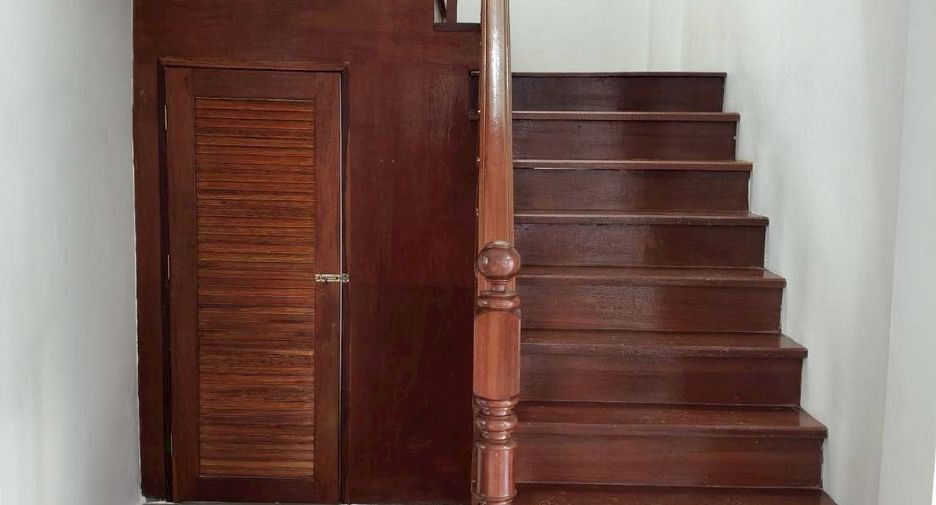 Casa en venta de 3 habitaciones en Mueang Nonthaburi, Nonthaburi