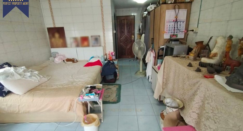 Wohnung zum Kauf mit 1 Zimmer in Saphan Sung, Bangkok