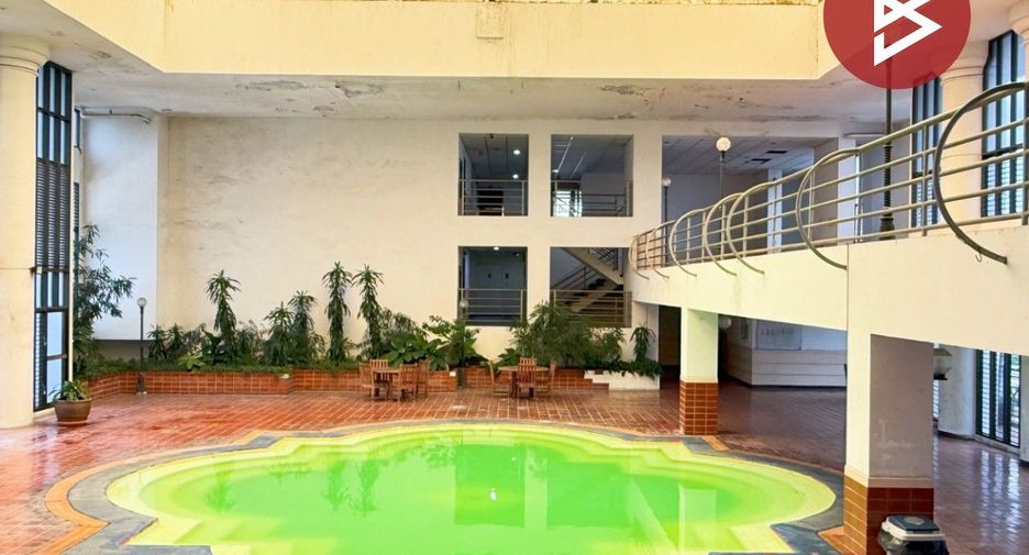 For sale 1 Beds condo in Watthana, Bangkok
