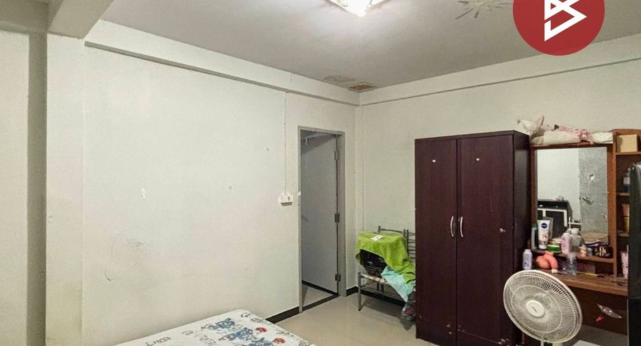 À vendre 2 chambres maison de ville à Mueang Chanthaburi, Chanthaburi