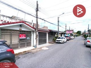 Casa adosada en venta de 2 habitaciones en Khan Na Yao, Bangkok