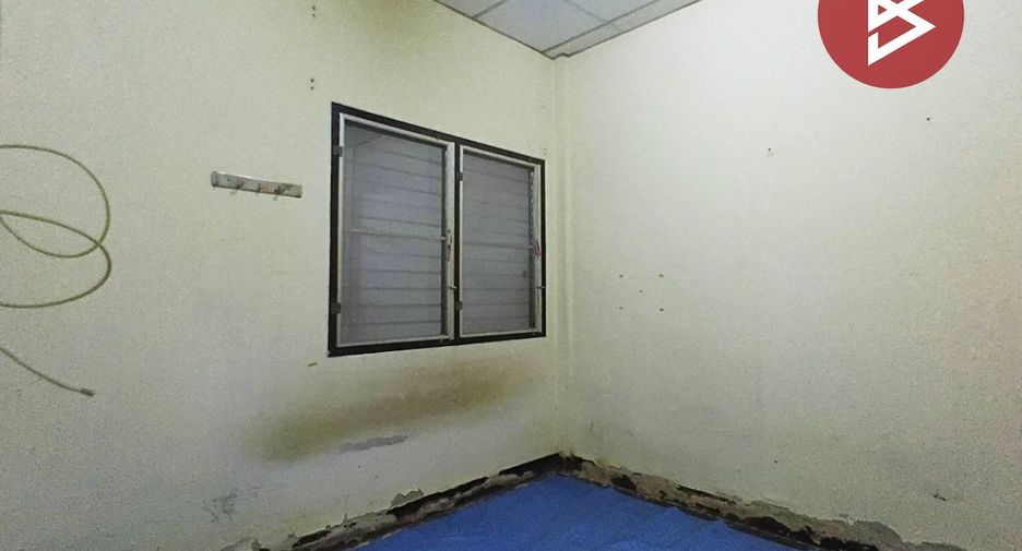 Casa adosada en venta de 2 habitaciones en Khan Na Yao, Bangkok