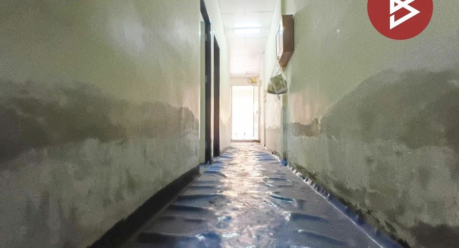 Casa adosada en venta de 2 habitaciones en Khan Na Yao, Bangkok