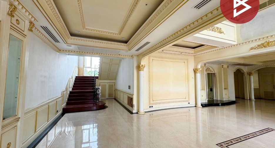 Casa en venta de 5 habitaciones en Bang Sue, Bangkok