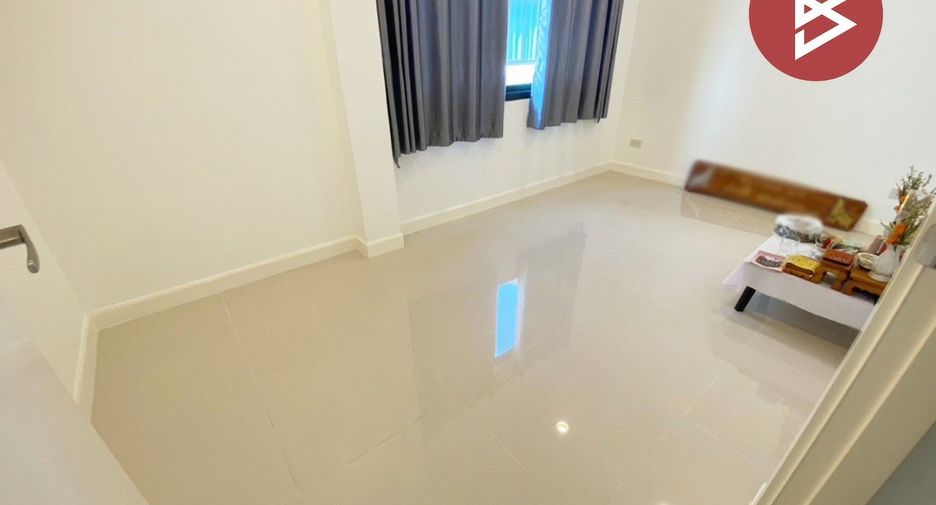 For sale 4 ベッドルーム house in Bang Pakong, Chachoengsao