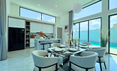 For sale 4 ベッドルーム villa in Bang Lamung, Chonburi