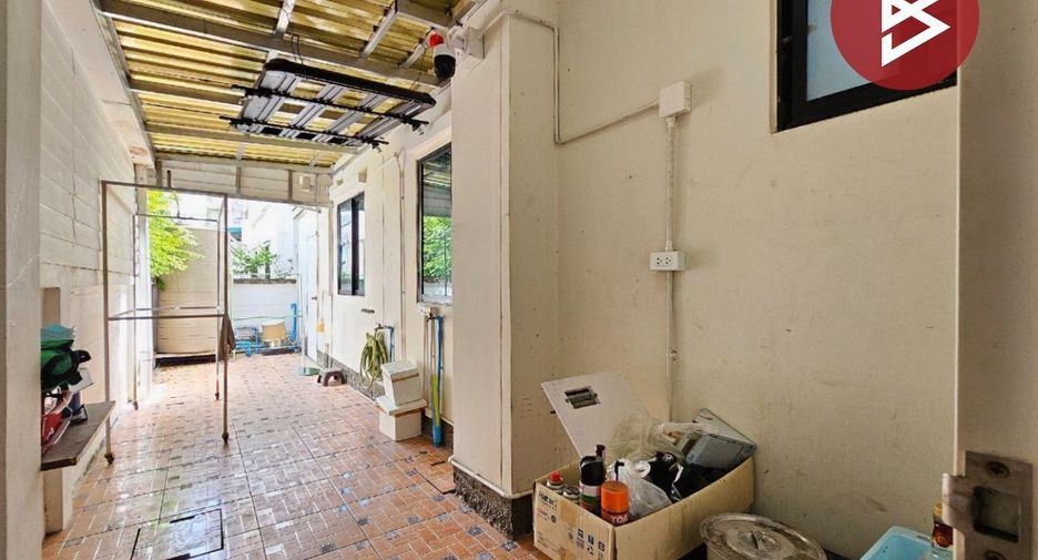 For sale 3 bedrooms house in Ban Bueng, Chonburi