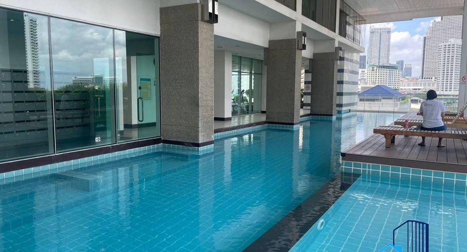 Condo en alquiler de 1 habitaciones en Khlong San, Bangkok