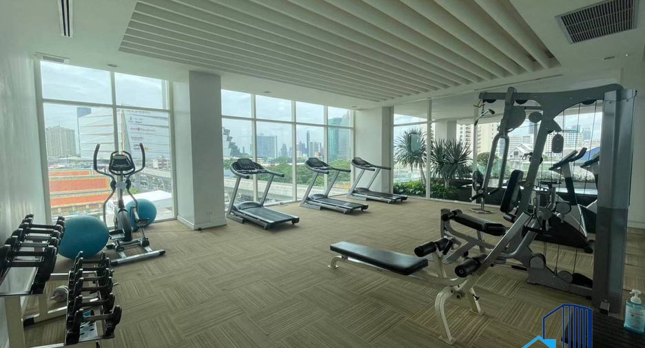 Condo en alquiler de 1 habitaciones en Khlong San, Bangkok
