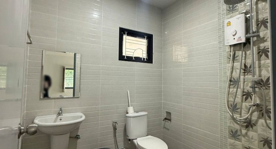 Продажа 6 спальни дом в Mueang Chiang Mai, Чианг Маи