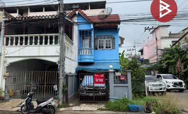 À vendre 2 chambres maison de ville à Bang Pakong, Chachoengsao
