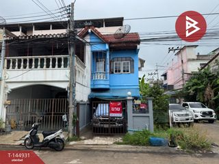 À vendre 2 chambres maison de ville à Bang Pakong, Chachoengsao