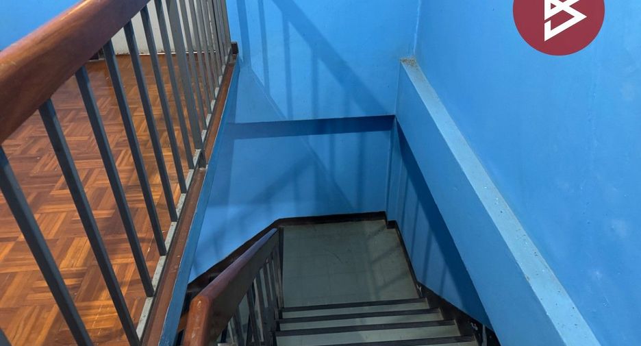 À vendre 2 chambres maison de ville à Bang Pakong, Chachoengsao