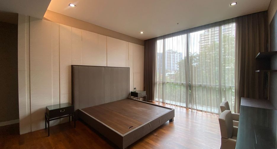 For rent 3 ベッドルーム condo in Khlong Toei, Bangkok