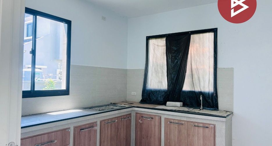 For sale 5 bedrooms house in Ban Pong, Ratchaburi