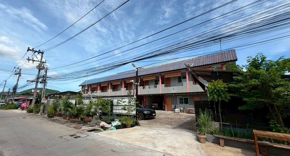 Apartamento en venta de 10 habitaciones en Si Racha, Chonburi