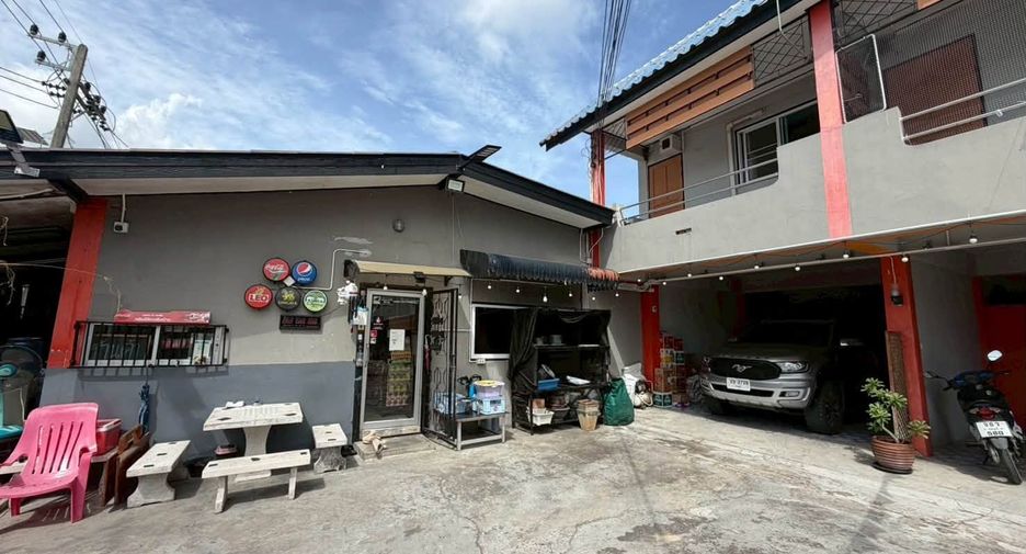 Apartamento en venta de 10 habitaciones en Si Racha, Chonburi