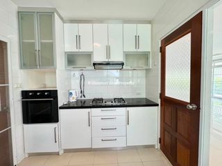À louer 3 chambres maison à Si Racha, Chonburi