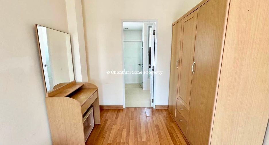 À louer 3 chambres maison à Si Racha, Chonburi