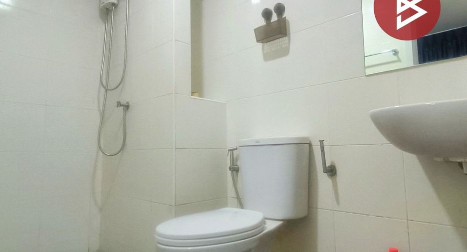 For sale 1 bed condo in Mueang Samut Prakan, Samut Prakan
