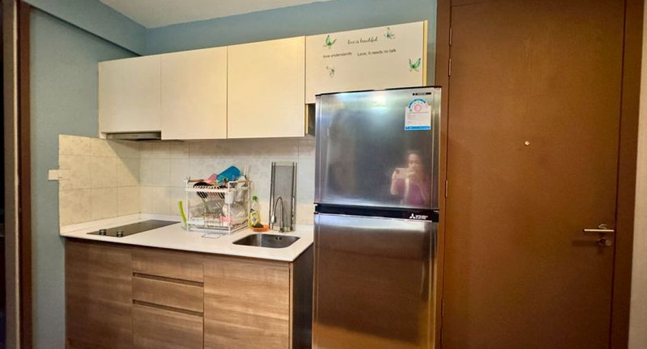 À louer 1 chambre condo à Si Racha, Chonburi